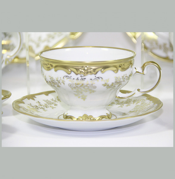 Чайный сервиз на 12 персон 54 предмета  Weimar Porzellan &quot;Кастэл /Золотой цветочный узор&quot; / 070358