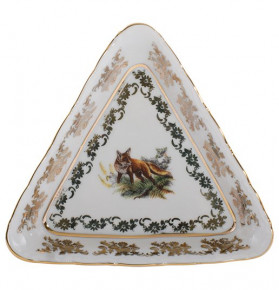 Салатник 13 см треугольный  Royal Czech Porcelain "Офелия /Охота белая"  / 203345